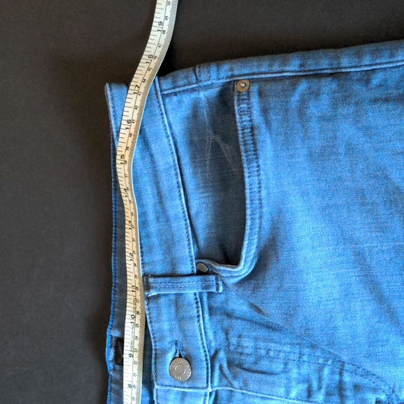 COPY - Hugo Boss Jeans - Picture 5 of 11